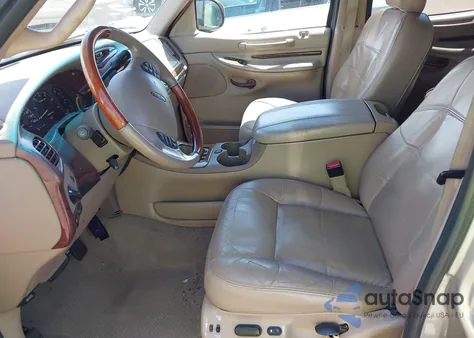 2002 Lincoln Navigator z USA, uszkodzony, nr VIN 5LMFU28R12LJ15178